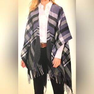 Banana Republic Cashmere Wool Blend Wrap Poncho One Size Gray Blue GIFT Fall